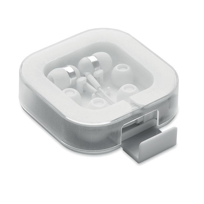 Earphones with USB-C connector
