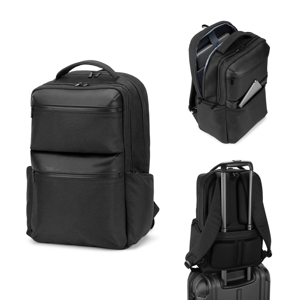 COPENHAGEN. Water-repellent recycled twill backpack with two large front pockets 17'3