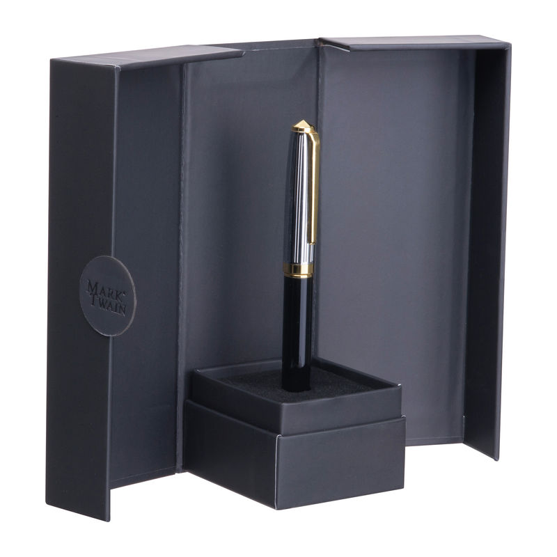 Mark Twain ball pen in magnetic box