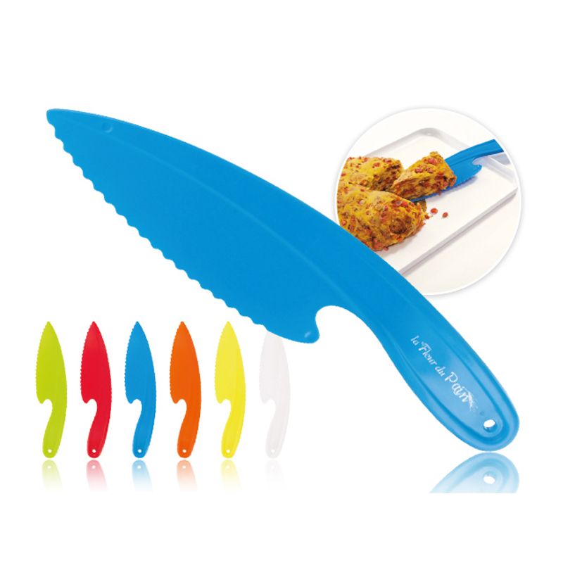PIE-SLICE AND KNIFE