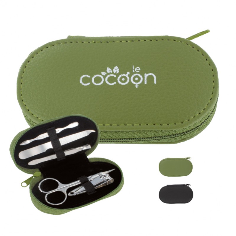 MANICURE SET IN PVC CASE