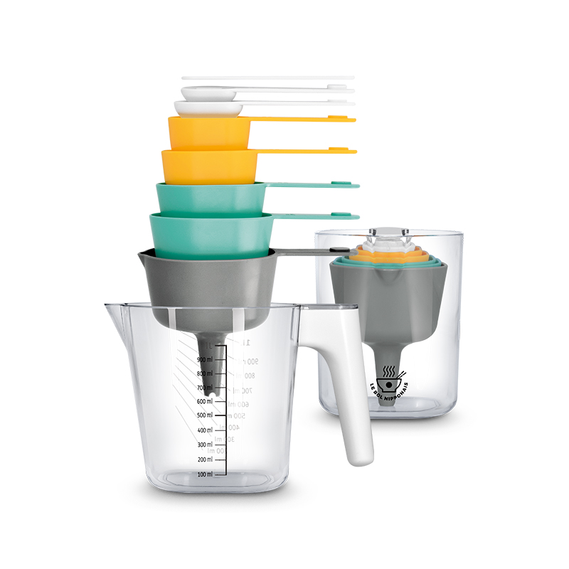 MEASURING PITCHER WITH DOSING SPOONS & FUNNEL & SPATULA