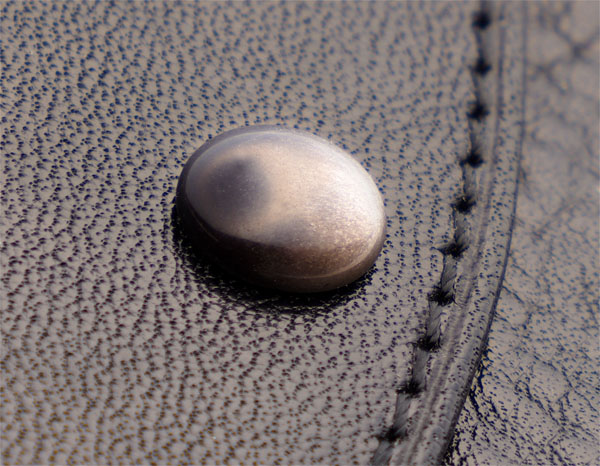 Obsidian stone decoration