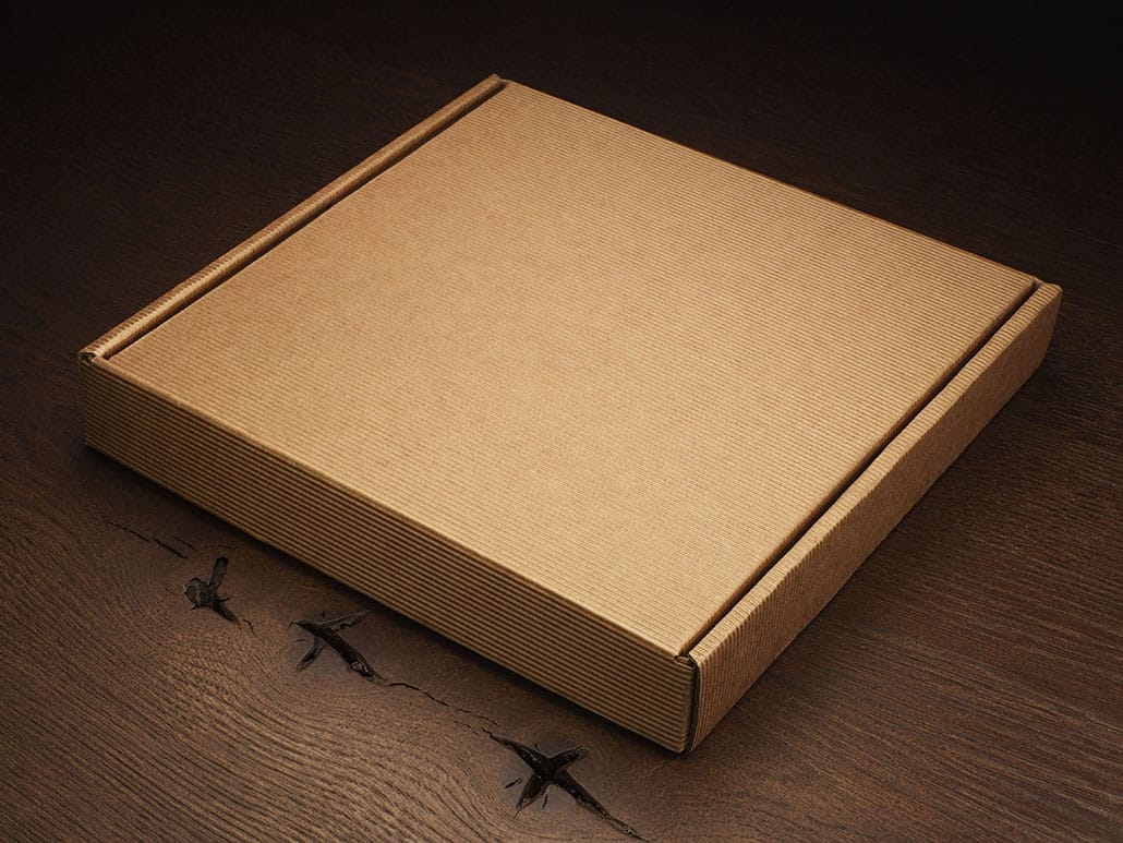 Box (20.5x20.5x3.2cm)