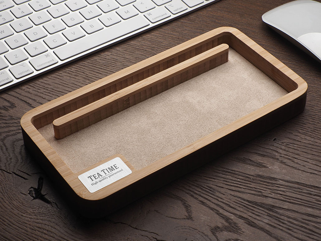 Wooden desk organiser